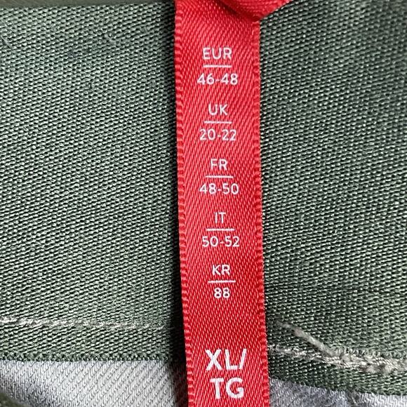 Spanx Short Womens XL Gray Camo Pull On Twill Regular Fit Stretch 4.5" - Picture 4 of 13